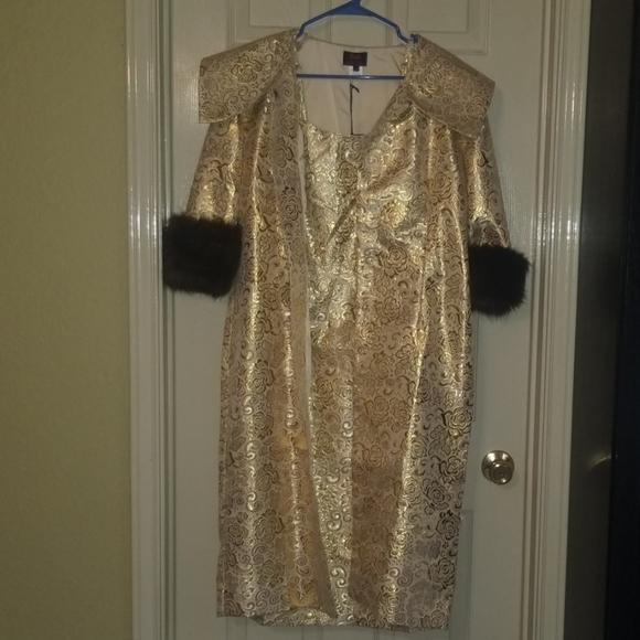U.V. Barbie Golden Girl Dress and Evening Coat - Picture 2 of 6